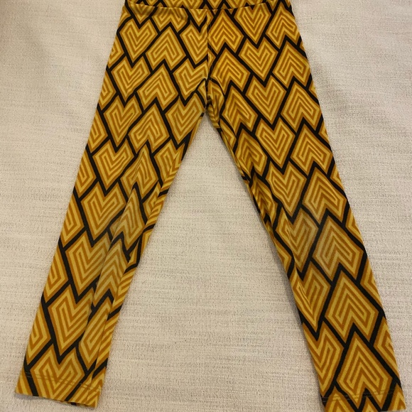 Lula Roe - Picture 2 of 8